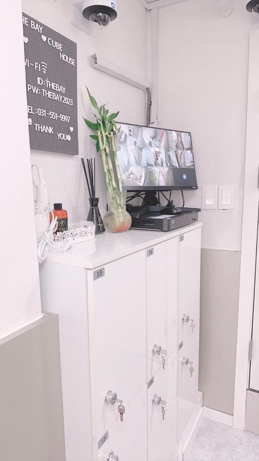 ホテル The Bay Cube House Female Only クリ エクステリア 写真